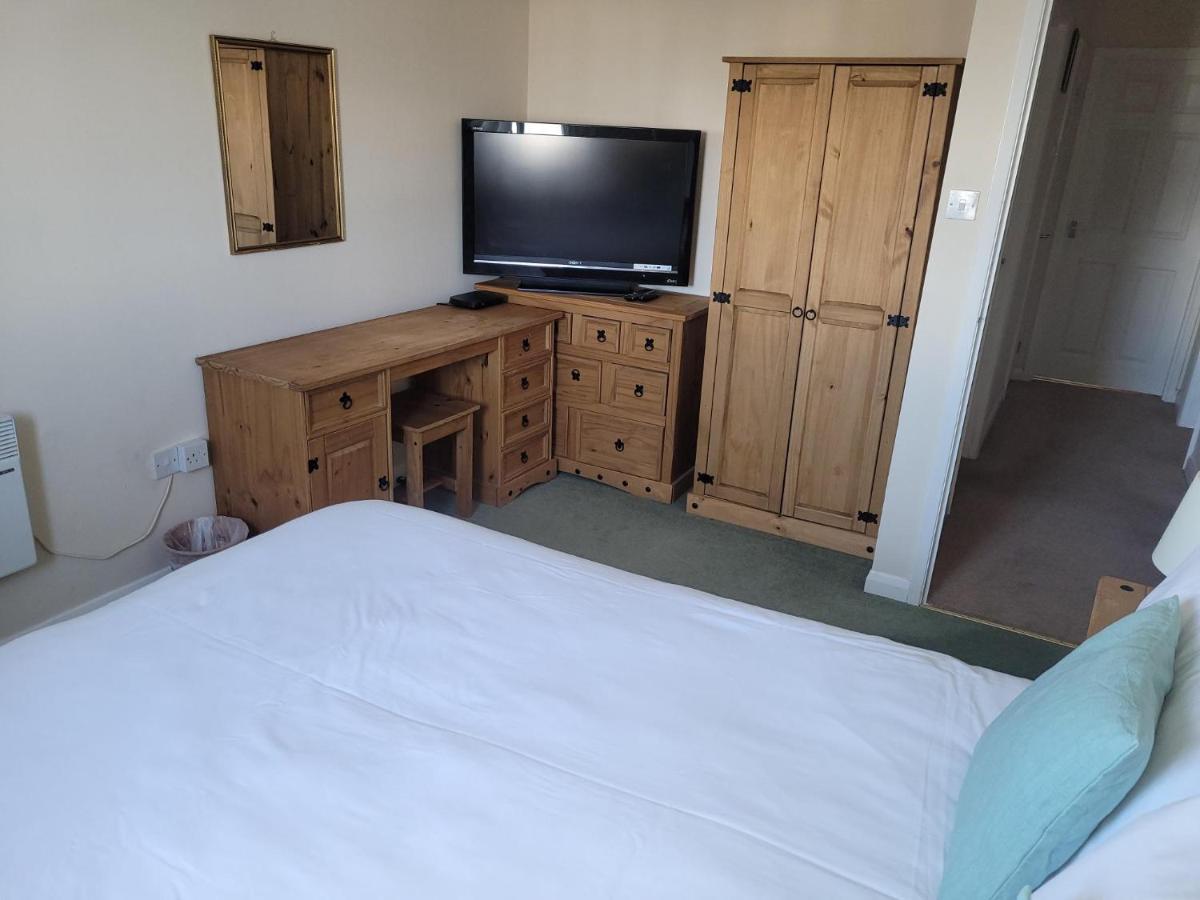 Portmadog, Oakley Wharf Apartment Porthmadog Bagian luar foto